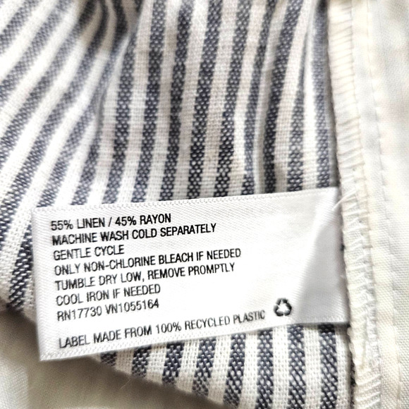 A New Day High-Rise Pull-On Shorts Womens Size L Gray White Stripes New - Picture 7 of 7